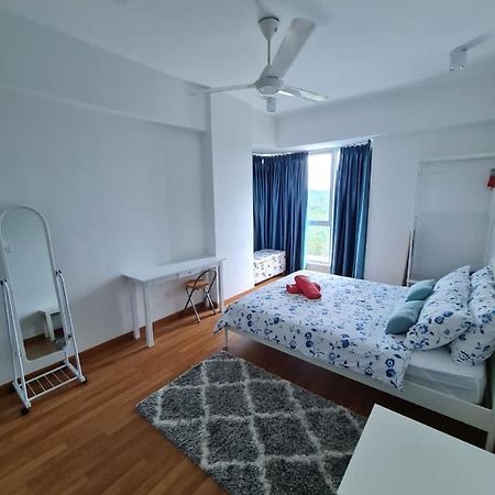 Homestay @ Bandar Seri Putra 加影 外观 照片